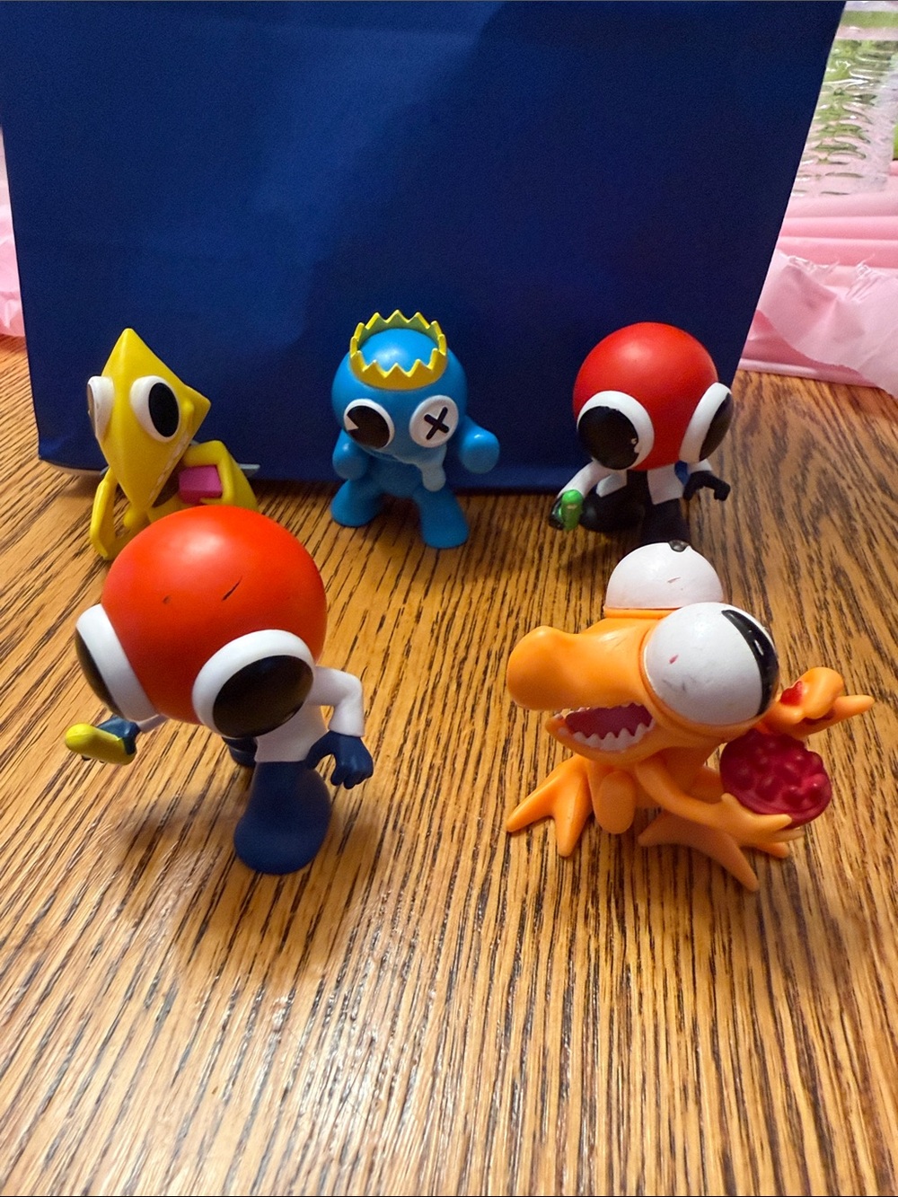 Rainbow Friends Figure Set